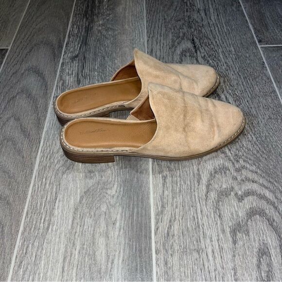 Women's Universal Threat Tan Suede Slip On Mules - Picture 2 of 11